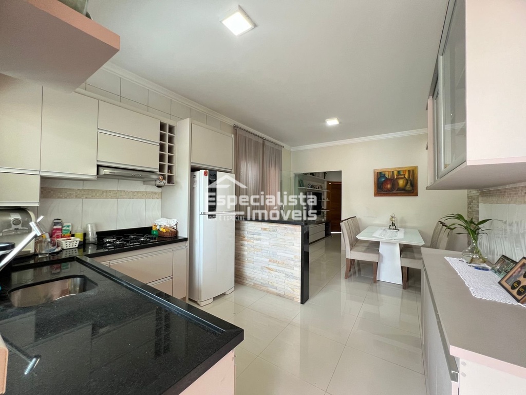 residential-/-home-3-quartos-300m2-nova-esperanca-porto-velho-ro